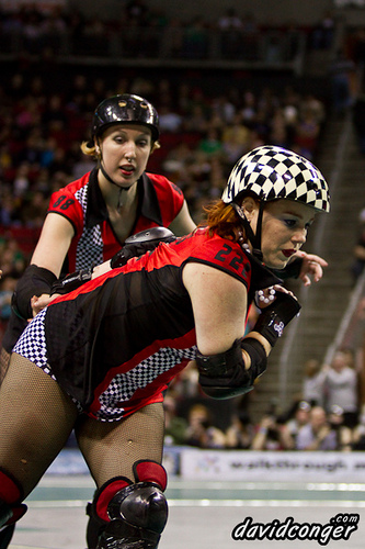 Rat City Rollergirls vs Rose City Rollers at Key Arena