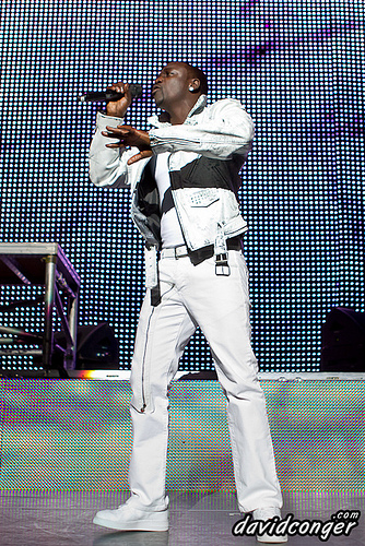 Akon at the Rose Garden