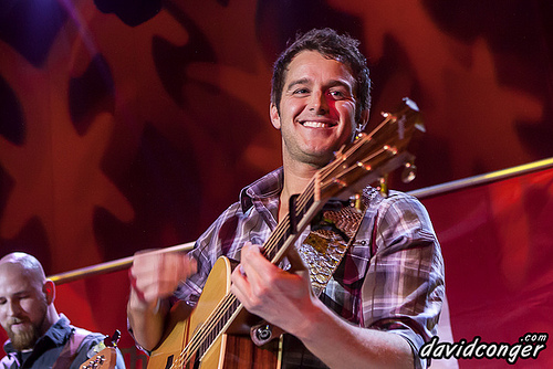 Easton Corbin