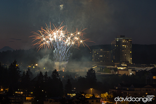 Fireworks at the Symetra Bellevue Family 4th