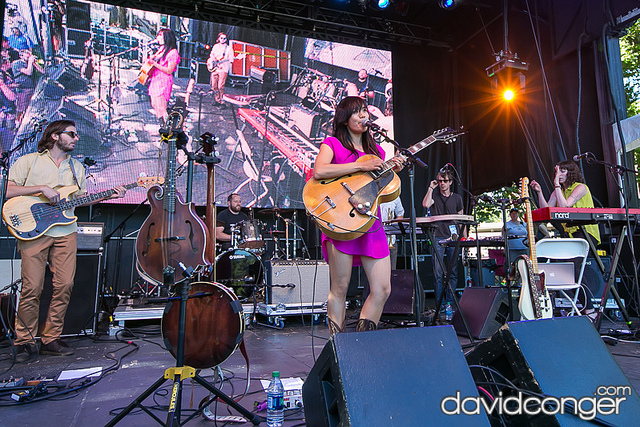 Thao and the Get Down Stay Down