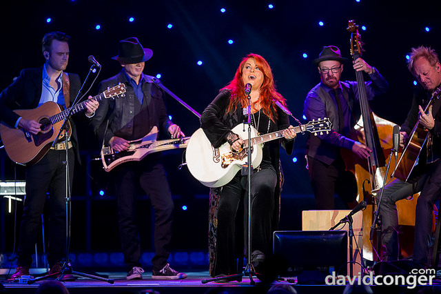 Wynonna and the Big Noise
