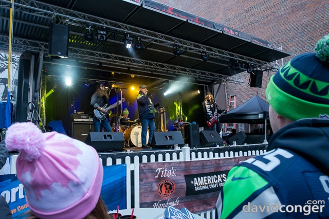 Alaska Hometown Hangar for Lions vs Seahawks