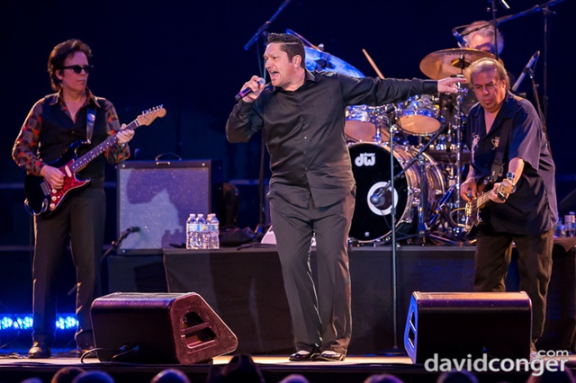 Jim Belushi and the Sacred Hearts