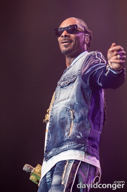 Snoop Dogg at accesso ShoWare Center | Kent, WA | The Concert ...