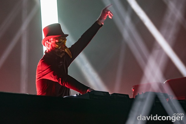 Claptone