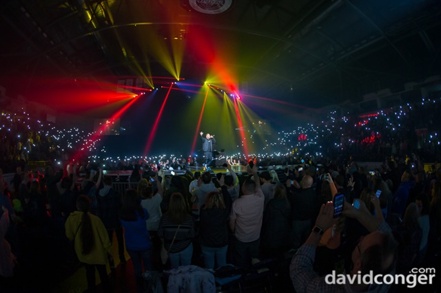 Aaron Cole at accesso ShoWare Center | Kent, WA | The Concert ...