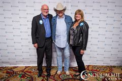 Dwight Yoakam